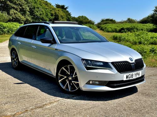 Skoda Superb Skoda Superb 2.0 Tsi Sportline Dsg Euro 6 Silver
