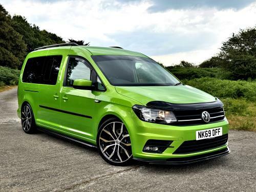 Volkswagen Caddy Maxi Life Volkswagen Caddy Maxi Life 2.0 Tdi Bluemotion Tech Green
