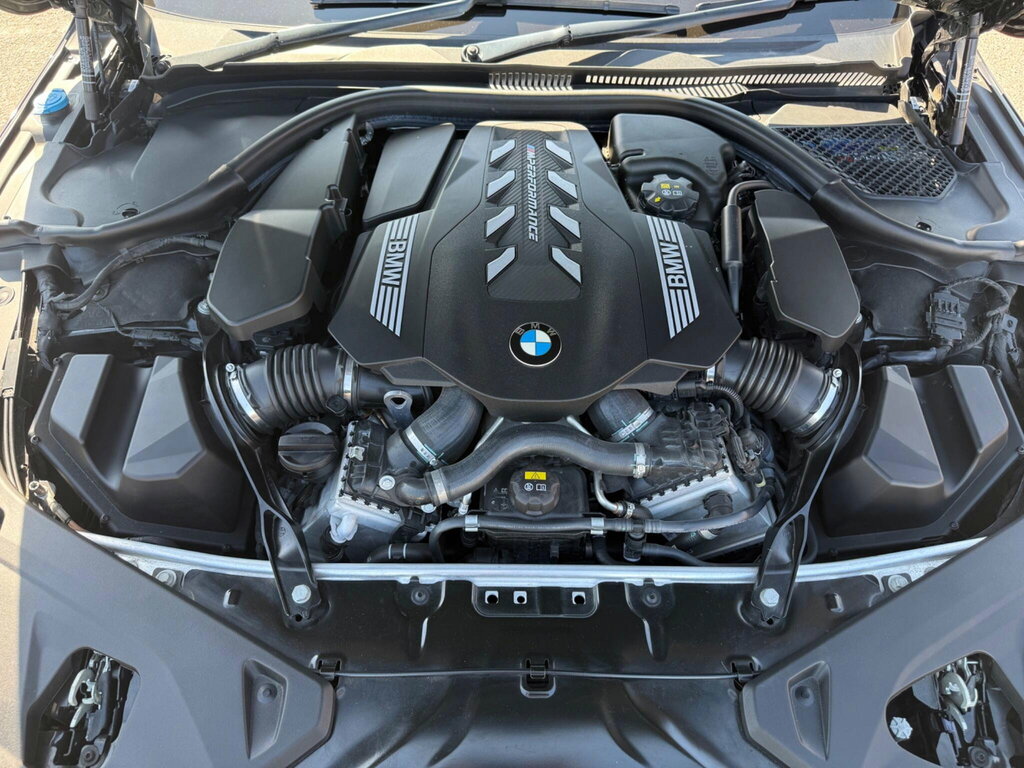 BMW 8 Series Saloon 4.4 M850i V8 Steptronic Xdrive Euro 6 Ss Black #58