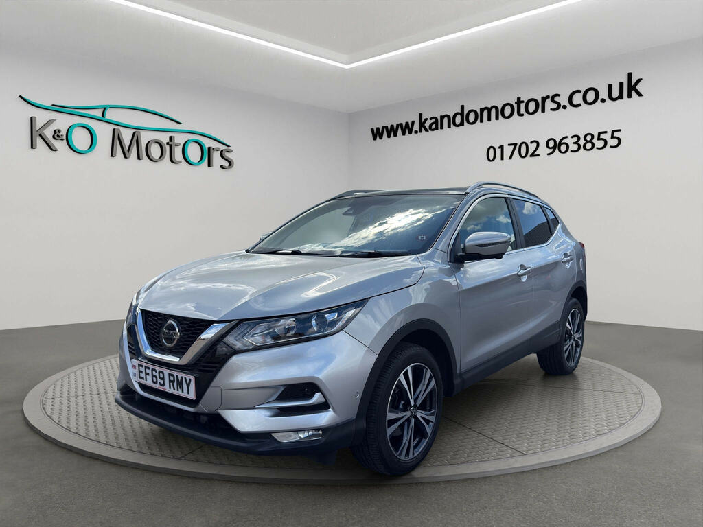 Nissan Qashqai 1.3 Dig-t N-connecta Euro 6 Ss Silver