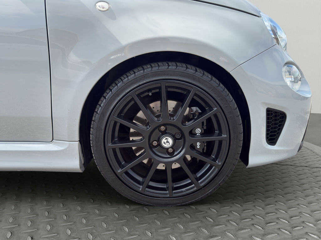 Abarth 595 1.4 T-jet 180 Essesse Grey #43