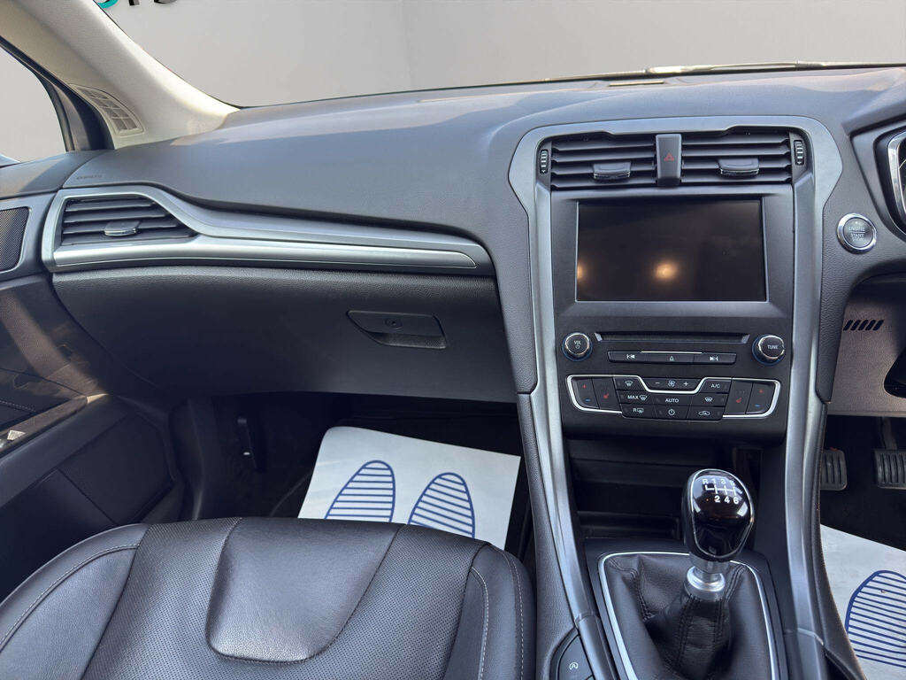 Ford Mondeo Zetec Econetic White #15