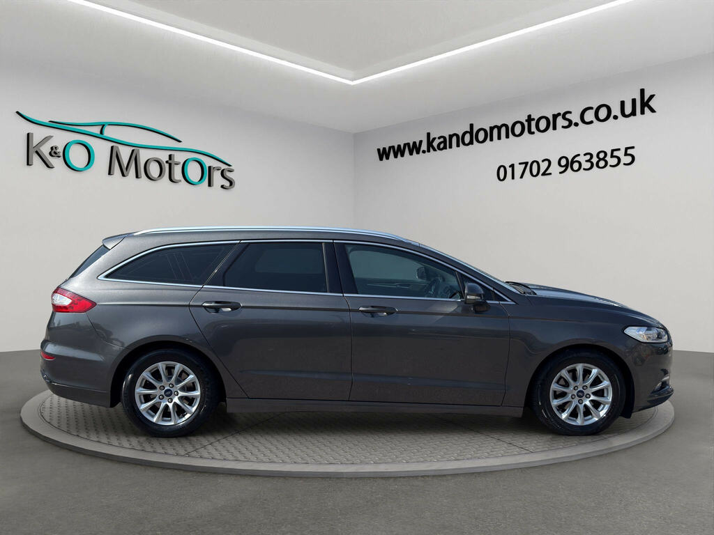 Ford Mondeo Zetec Econetic White #7