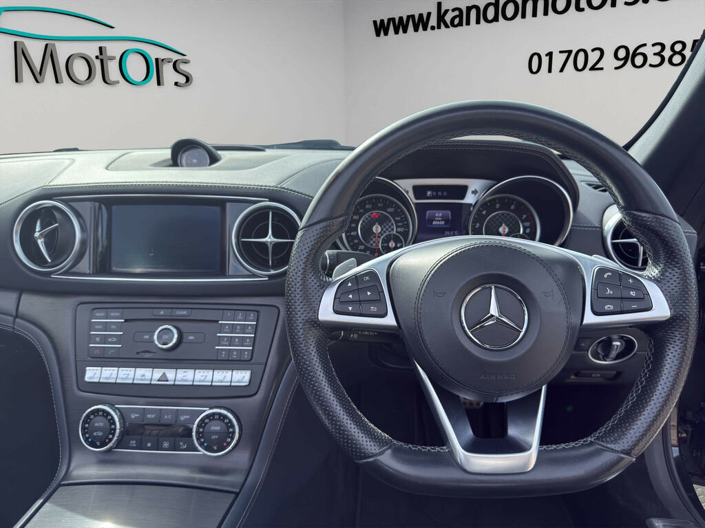Mercedes-Benz SL Class 3.0 Sl400 V6 Amg Line Premium Roadster G-tronic Black #2