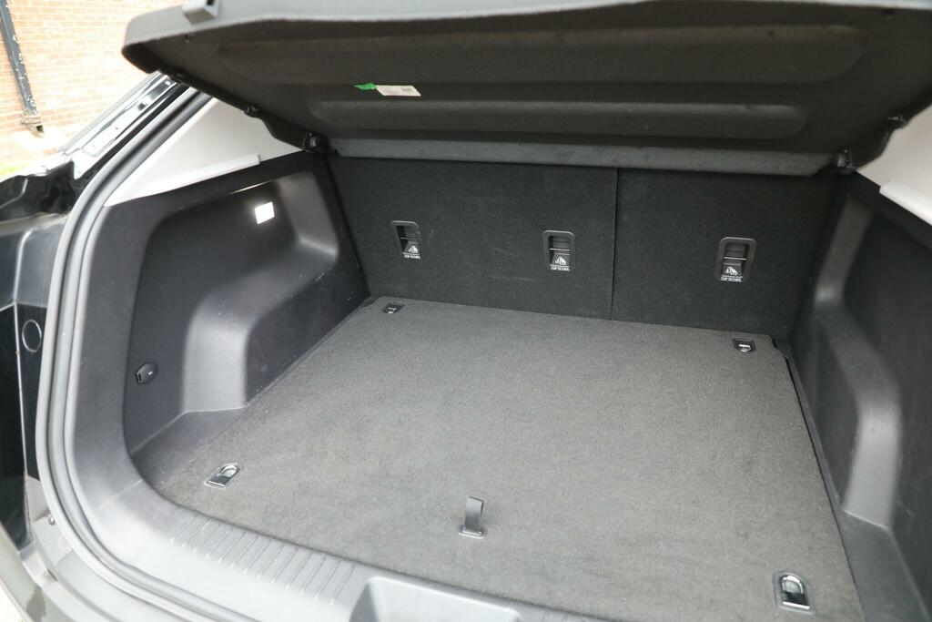 Omoda E5 Omoda 5 Estate 150Kw Noble 61Kwh Red #31
