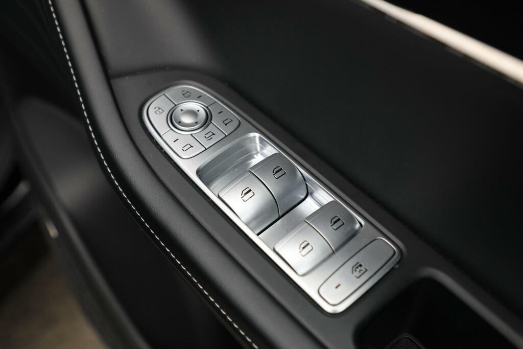 Omoda E5 Omoda 5 Estate 150Kw Noble 61Kwh Red #13