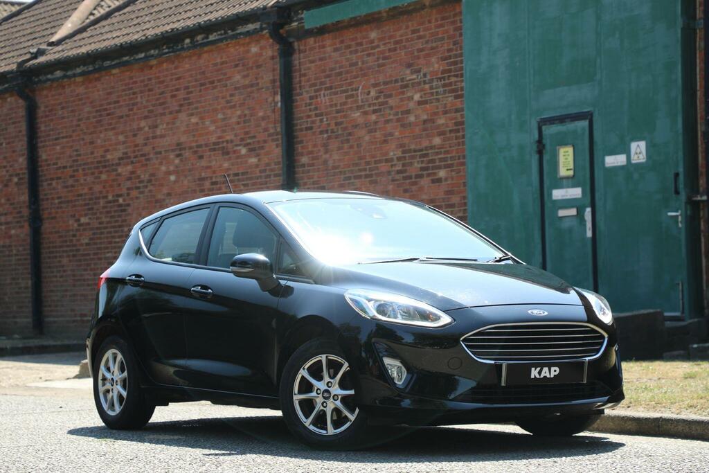 Ford Fiesta Zetec 1.0T Ecoboost Zetec Euro 6 Ss Black