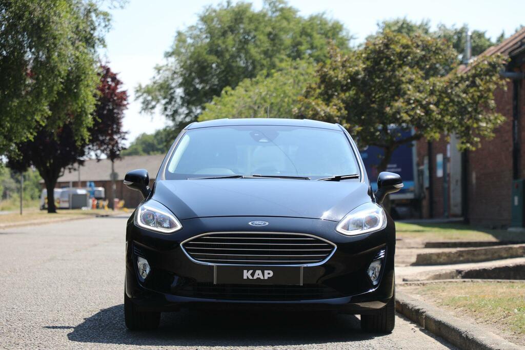 Ford Fiesta Zetec 1.0T Ecoboost Zetec Euro 6 Ss Black #2