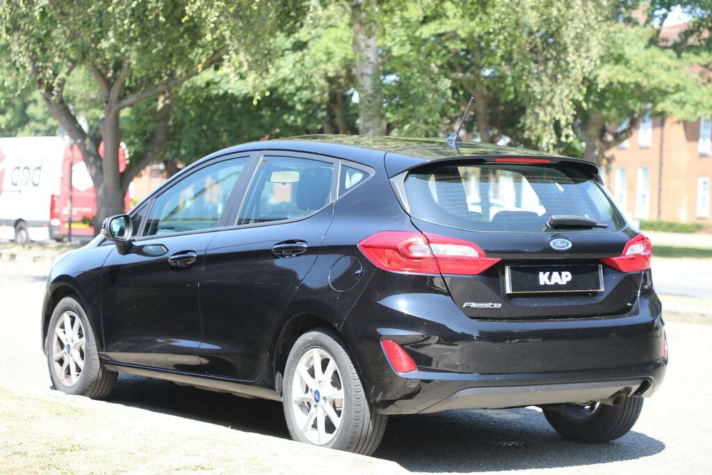 Ford Fiesta Zetec 1.0T Ecoboost Zetec Euro 6 Ss Black #4
