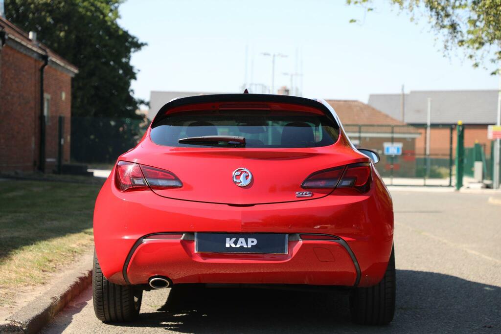 Vauxhall Astra GTC Limited Edition 1.4I Turbo Limited Edition Euro 6 Red #4