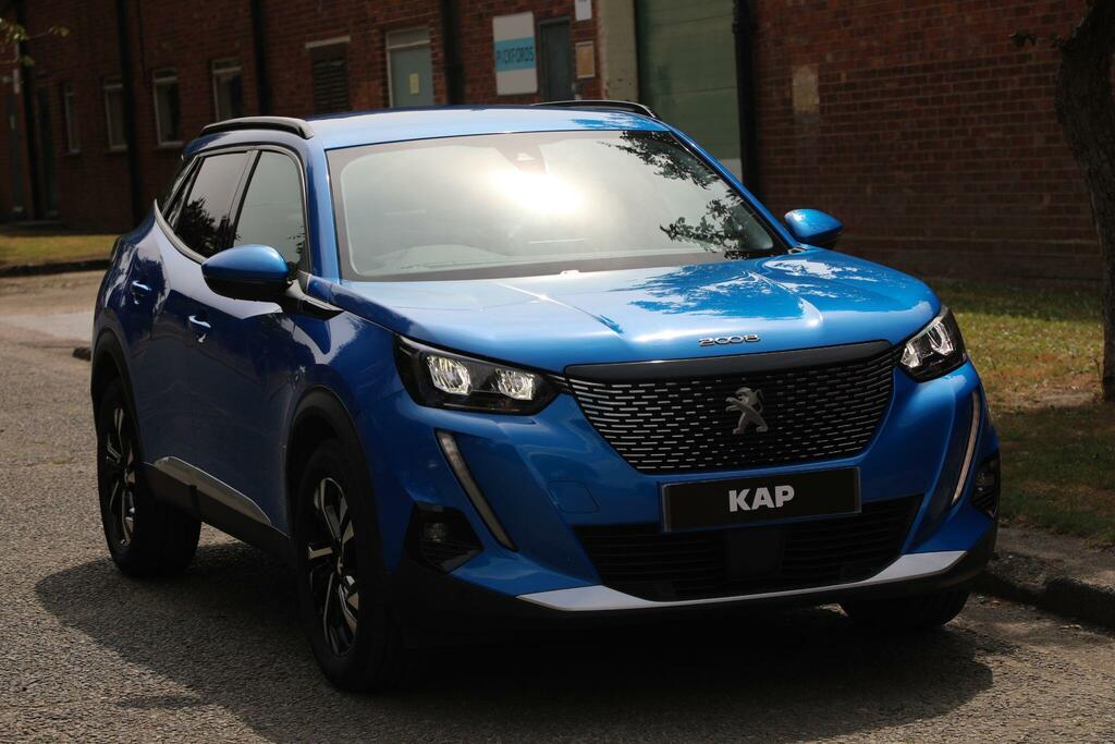 Peugeot 2008 Allure 1.2 Puretech Allure Euro 6 Ss Blue #6