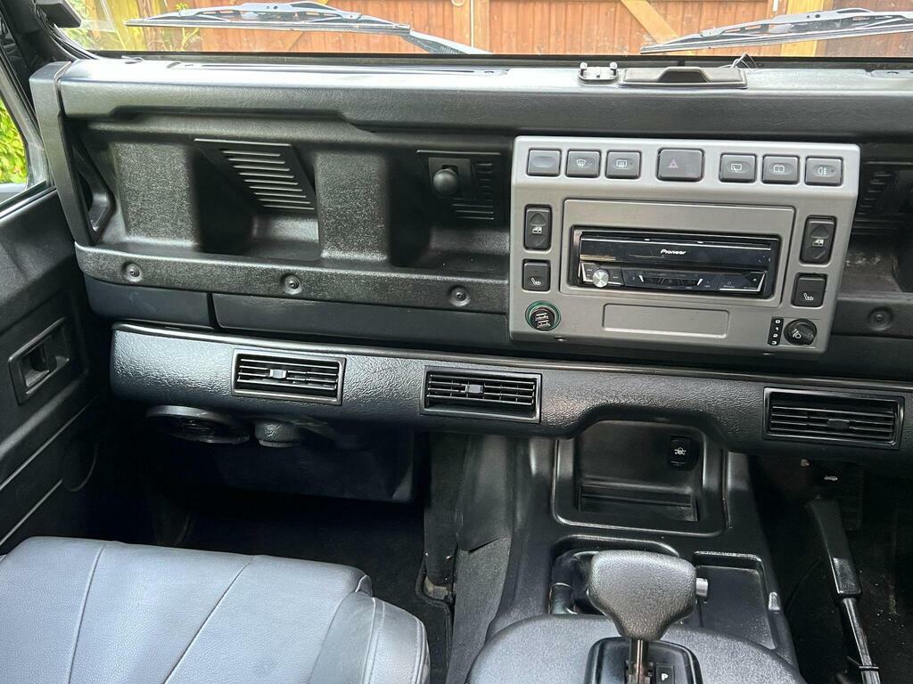 Land Rover Defender 90 90 Td5 Truck Cab Pick Up Green #26