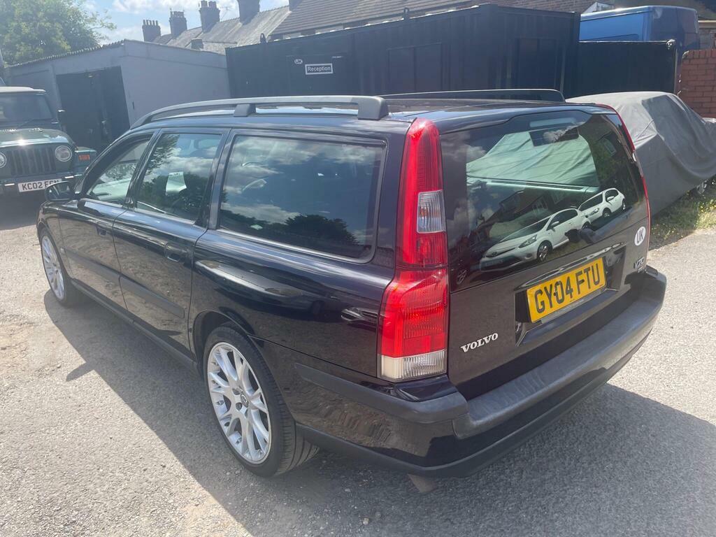 Volvo V70 2.3 T5 Se Geartronic Black #4