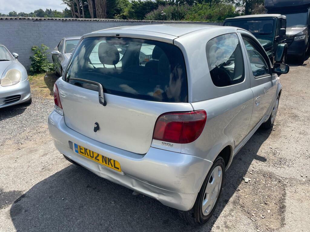 Toyota Yaris Hatchback Blue #4
