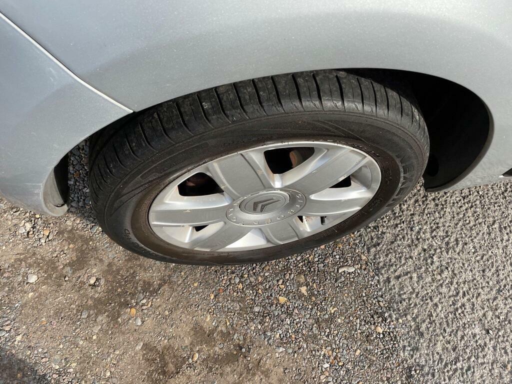 Citroen C4 Hdi Vtr Brown #7