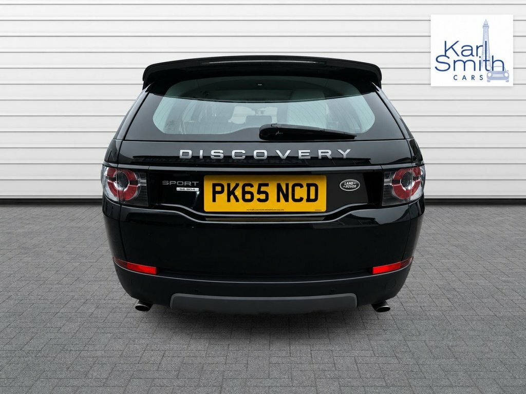 Land Rover Discovery Sport 2.2L Se Black #6