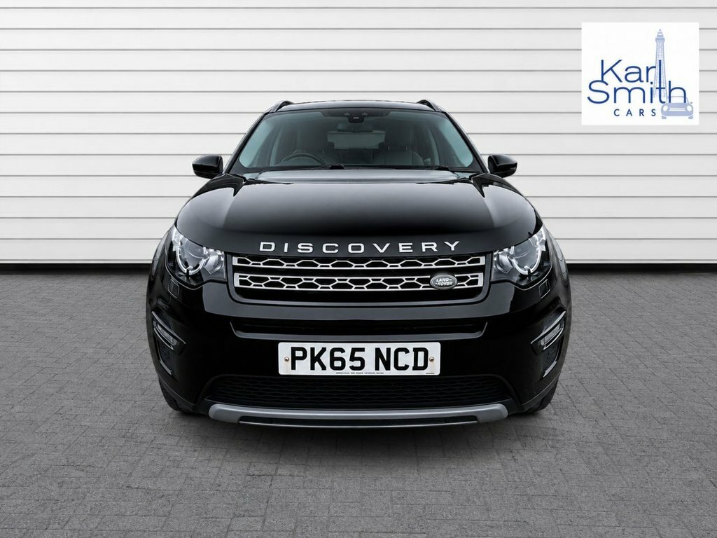 Land Rover Discovery Sport 2.2L Se Black #2