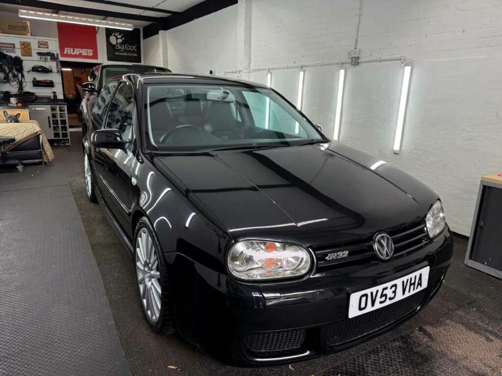 Volkswagen Golf 3.2 R32 Hatchback 3189Cc Fvwsh Black
