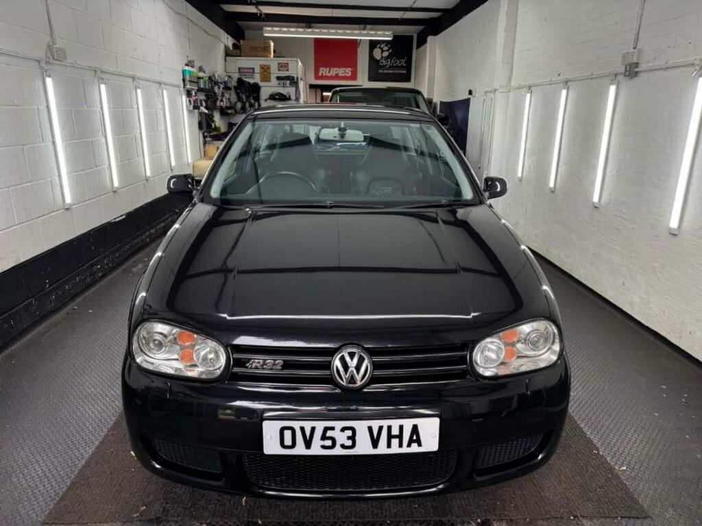 Volkswagen Golf 3.2 R32 Hatchback 3189Cc Fvwsh Black #3