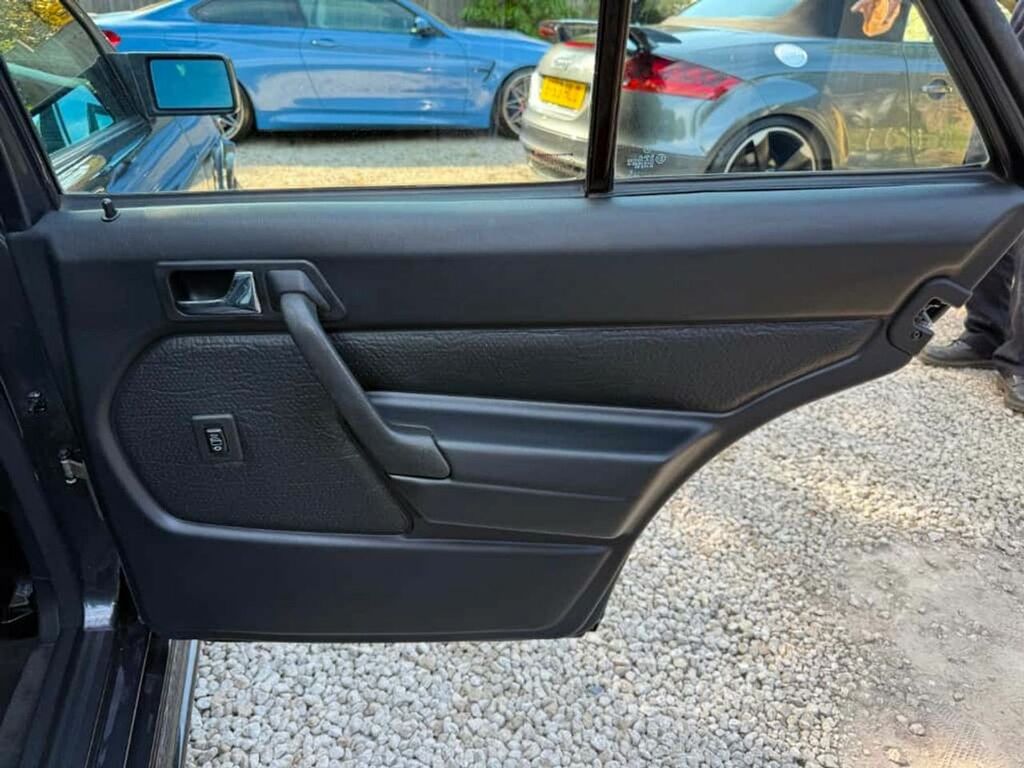 Mercedes-Benz 190 E 2.0 2.0 E 2.0 Silver #26
