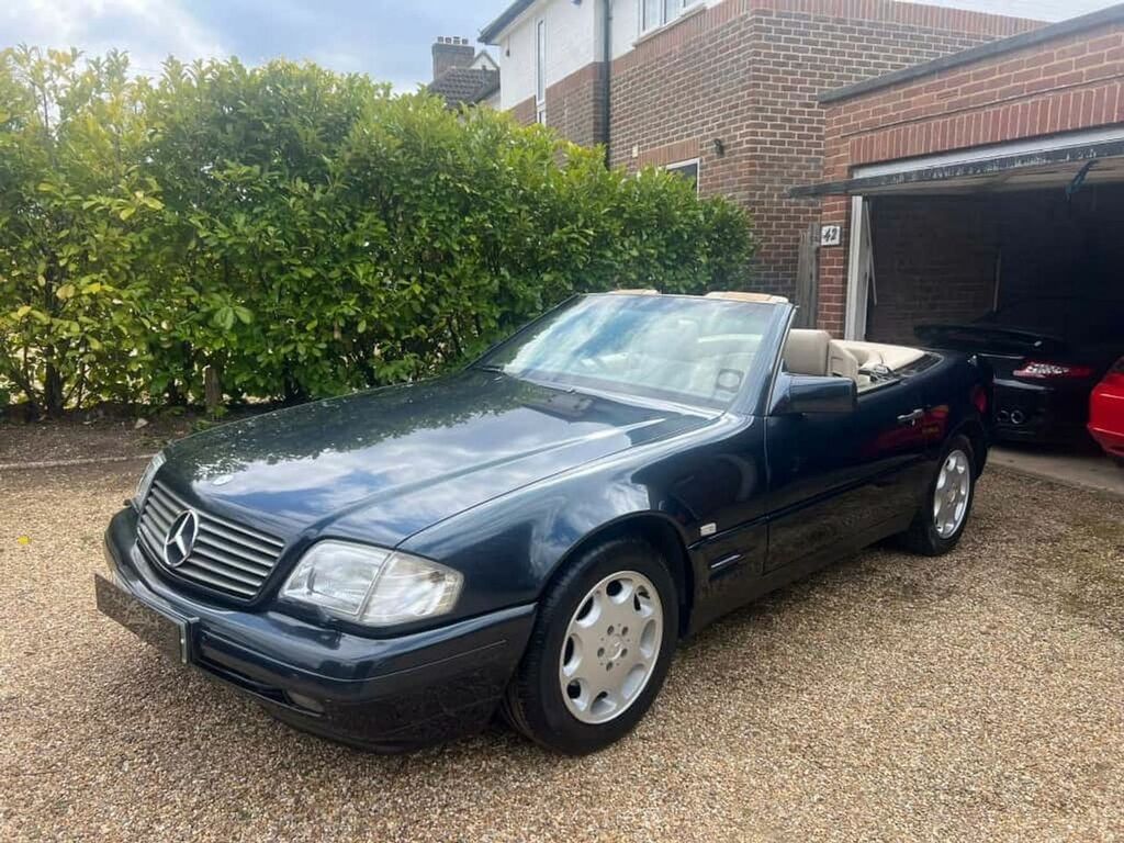 Mercedes-Benz SL Class Sl320 Super Low Miles Lovely Black #6