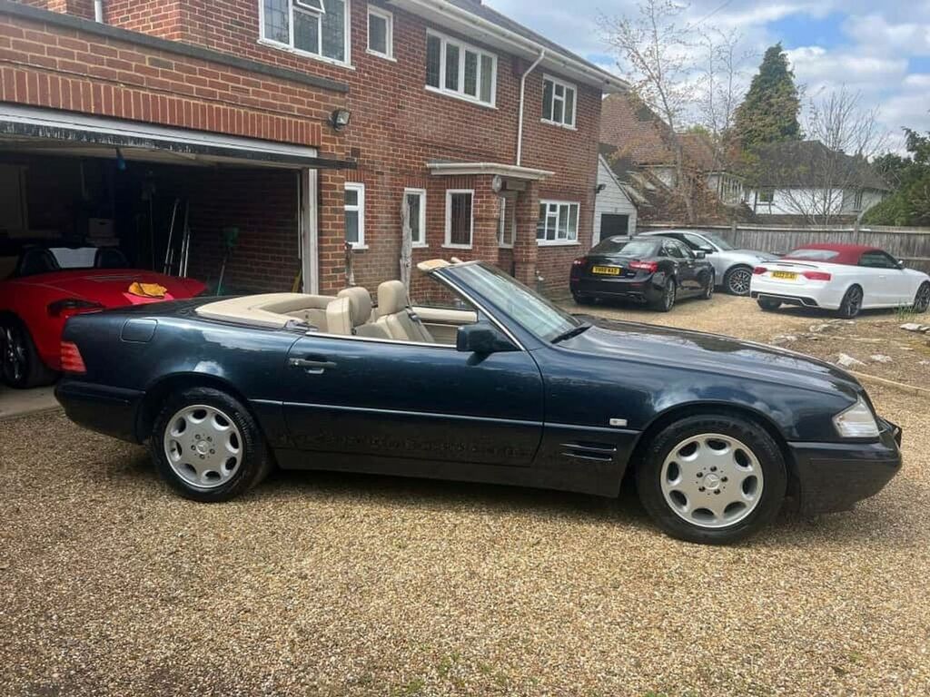 Mercedes-Benz SL Class Sl320 Super Low Miles Lovely Black #3