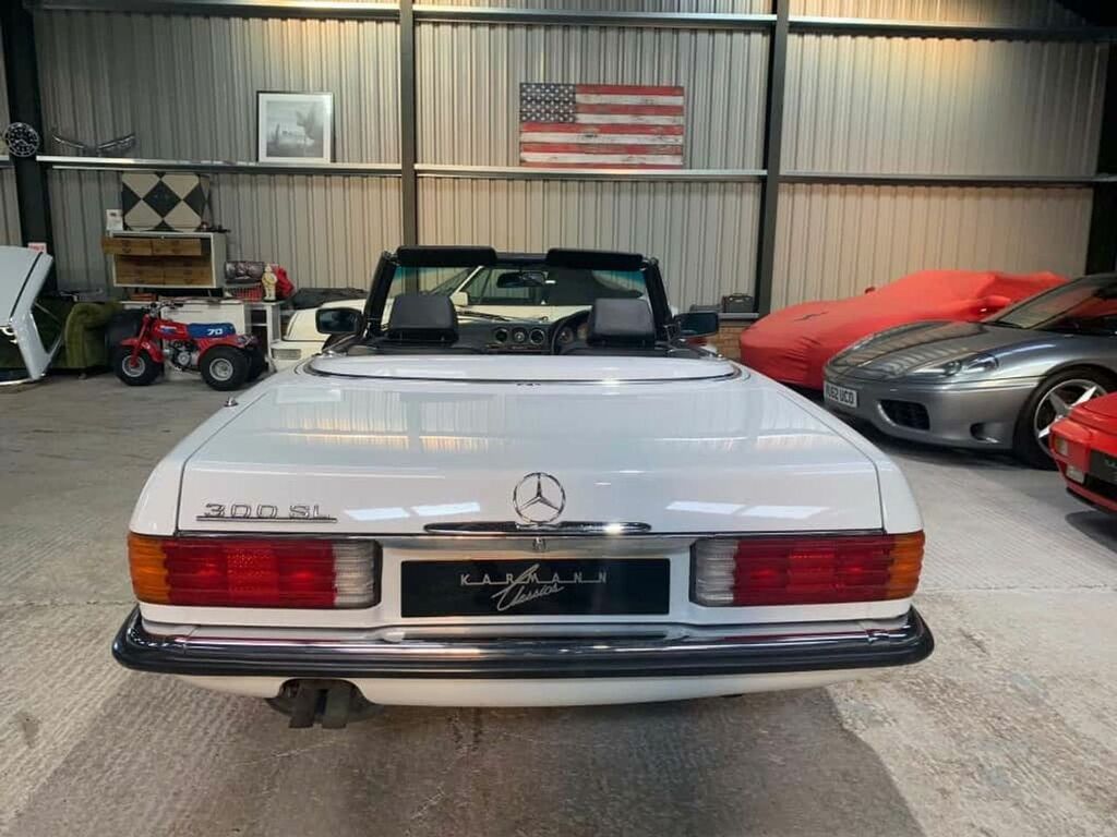 Mercedes-Benz SL Class 300 Sl White #4