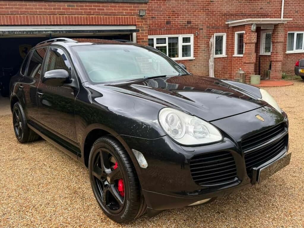 Porsche Cayenne Turbo Big Spec,sunroof,black Back 20 Alloys Black