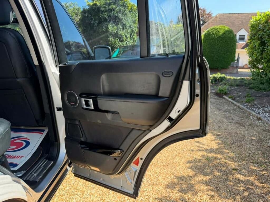 Land Rover Range Rover Suv Black #32