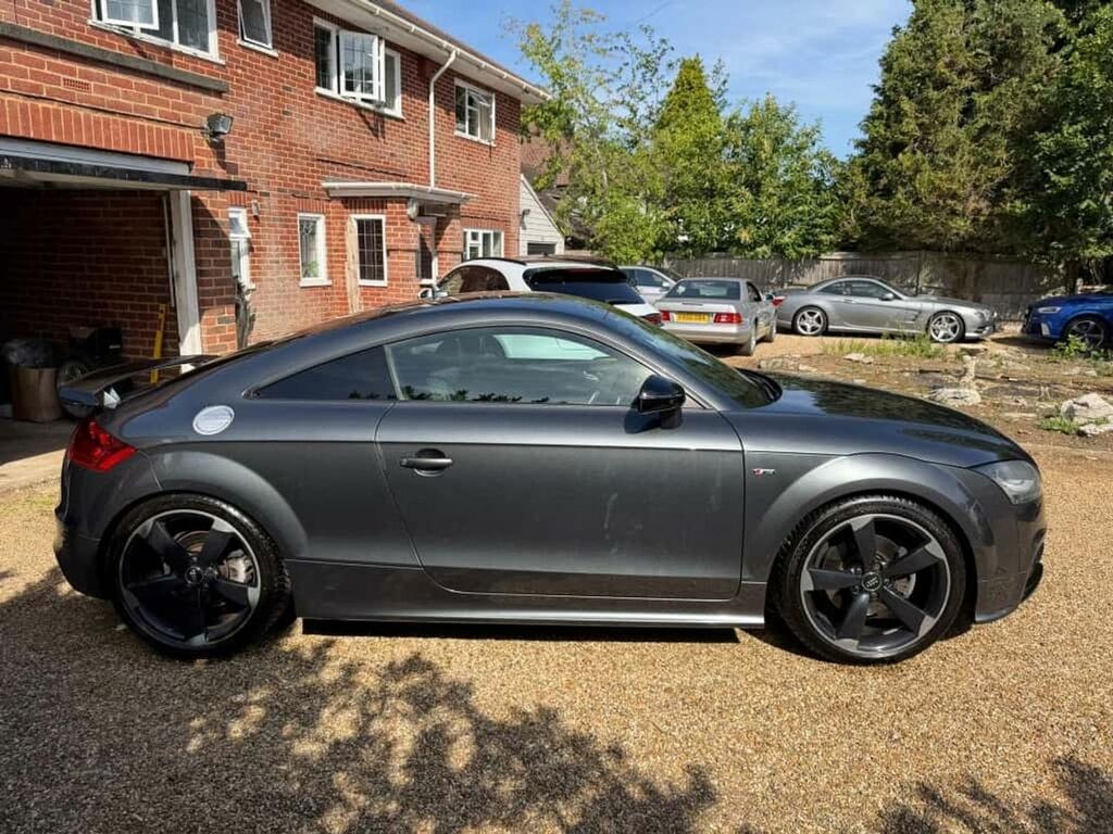 Audi TT Tfsi Black Edition Amplified Black Edition Grey #3