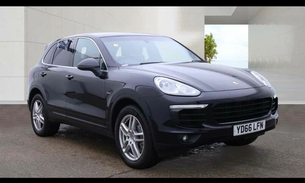 Porsche Cayenne D V8 S Tiptronic S One Owner,fsh,2017 Model Black
