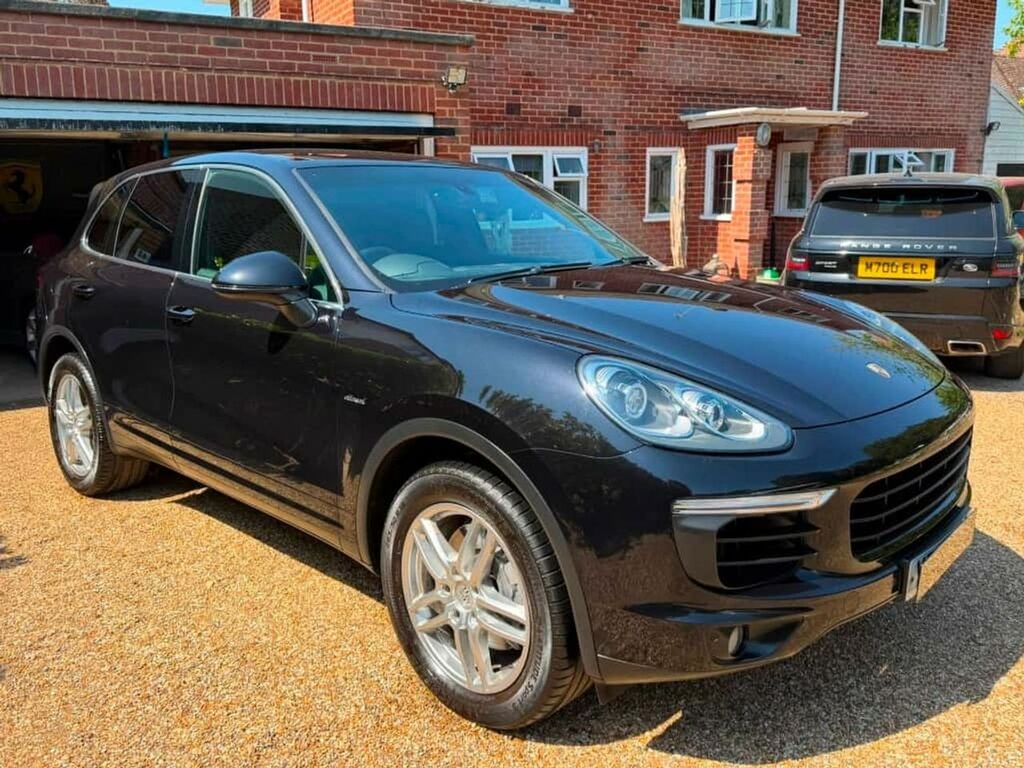 Porsche Cayenne D V8 S Tiptronic S One Owner,fsh,2017 Model Black