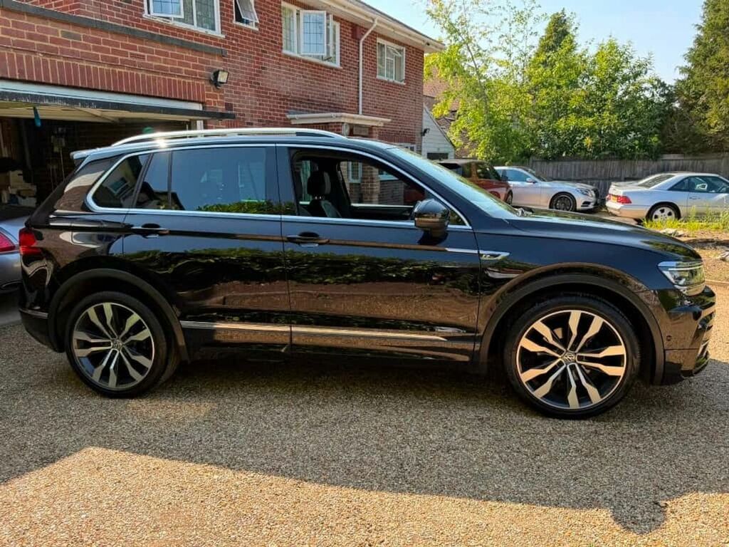 Volkswagen Tiguan Sel Tsi 4Motion Dsg One Owner,fvwsh,massive Spec Black #3