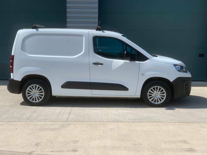 Citroen Berlingo 1.5 Bluehdi 650Kg Enterprise Start Stop White #4