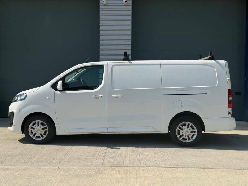 Vauxhall Vivaro 2900 1.5D 100Ps Sportive L2 H1 Van Lwb White #3