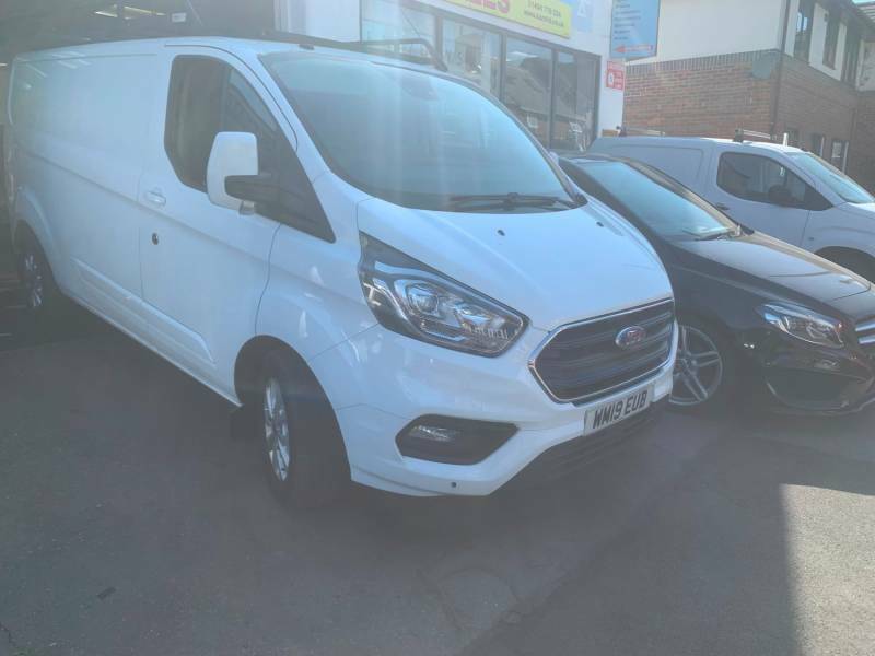 Ford Transit Custom 2.0 Ecoblue 130Ps Low Roof Limited Van - 2019 WM19EUB White #2