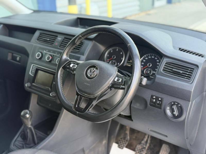 Volkswagen Caddy Maxi Startline White #8
