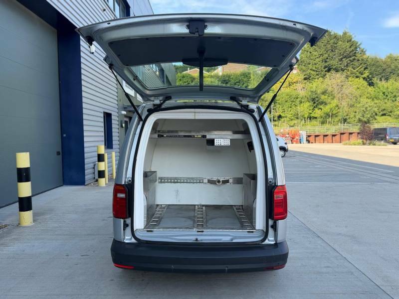 Volkswagen Caddy Maxi Startline White #10