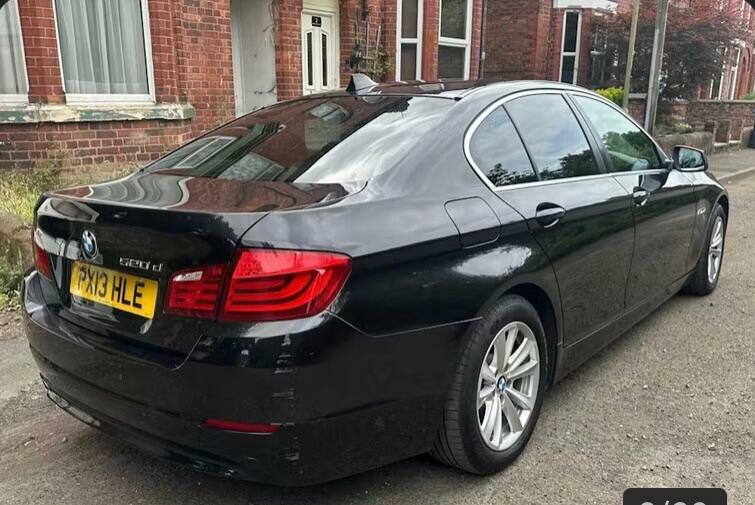 BMW 5 Series Se Black #3