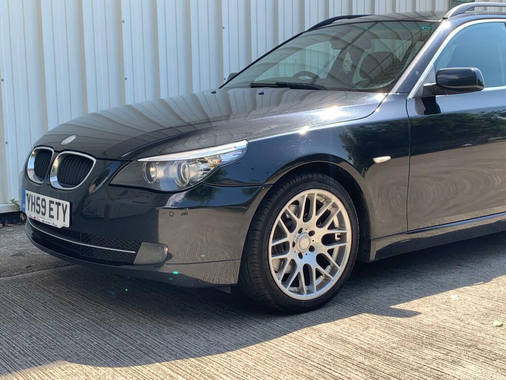 BMW 5 Series  Black #19