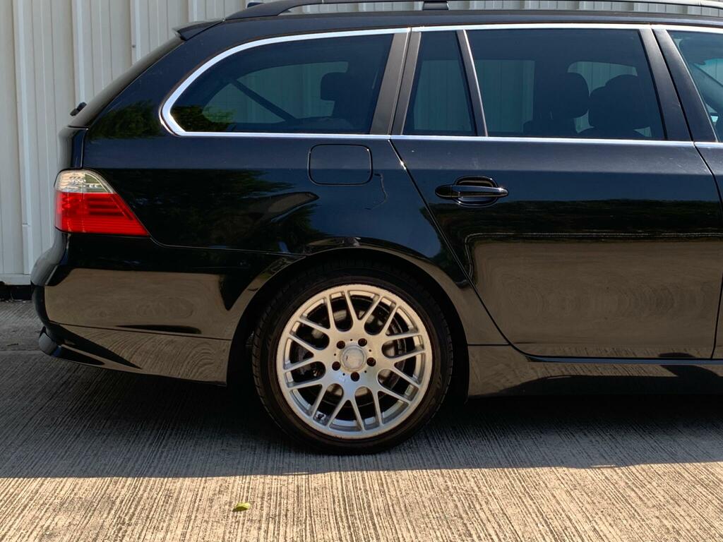 BMW 5 Series  Black #13
