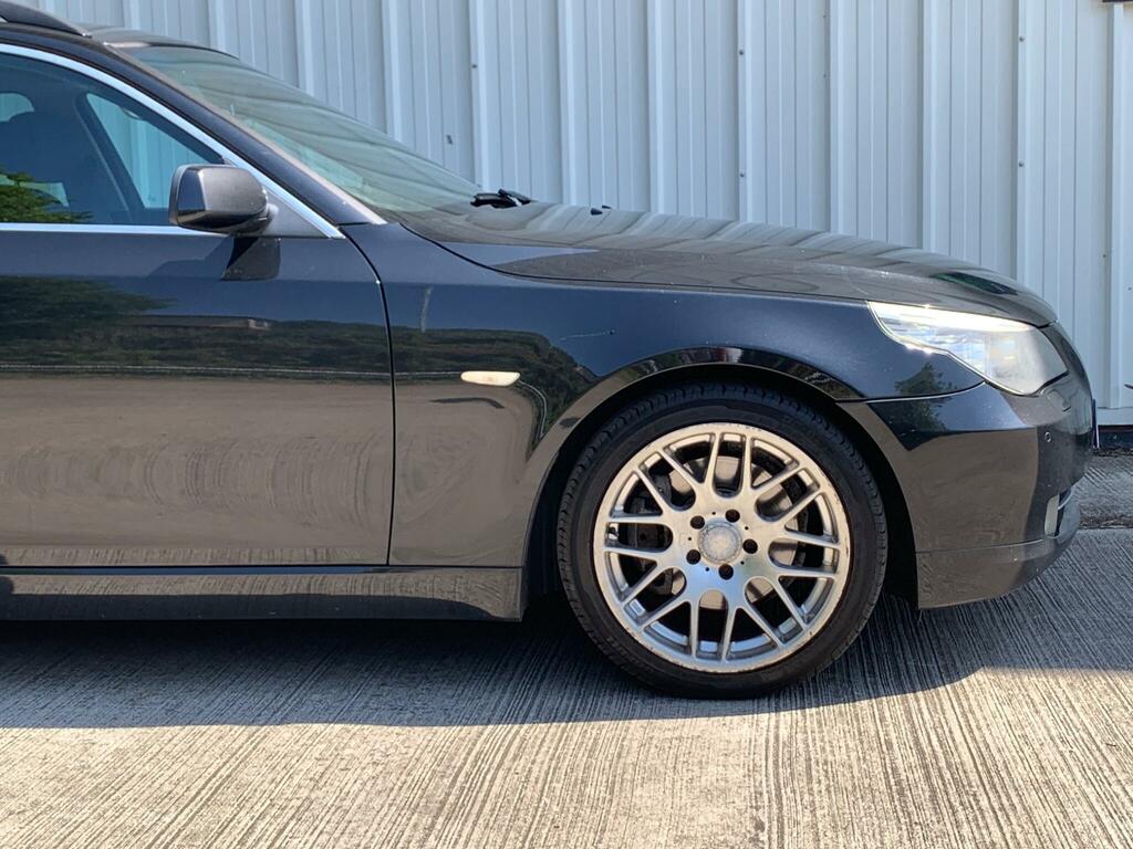BMW 5 Series  Black #14
