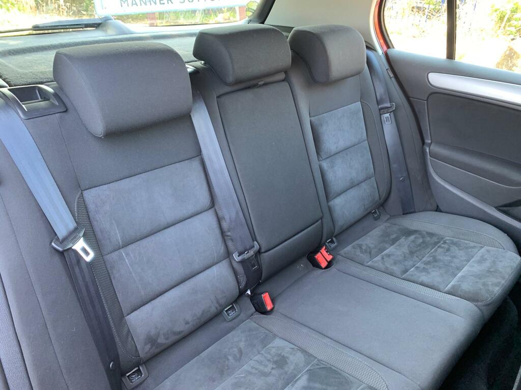 Volkswagen Golf S Tdi Black #17