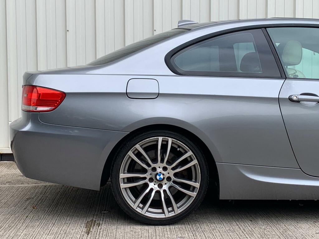 BMW 3 Series 3.0 330D M Sport Grey #22