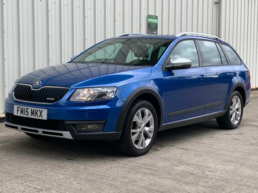 Skoda Octavia Scout Blue #6