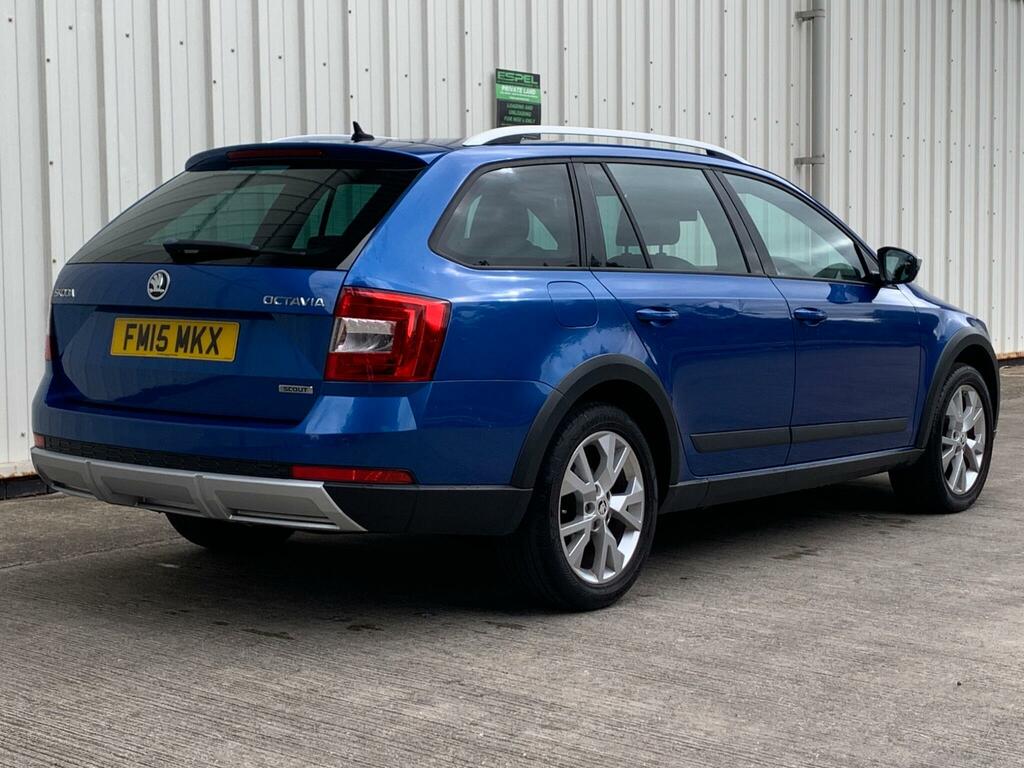 Skoda Octavia Estate Red #13
