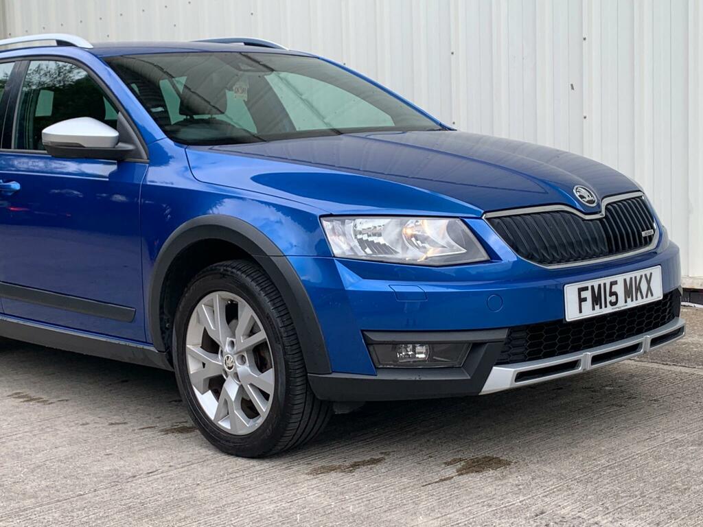 Skoda Octavia Estate Red #15