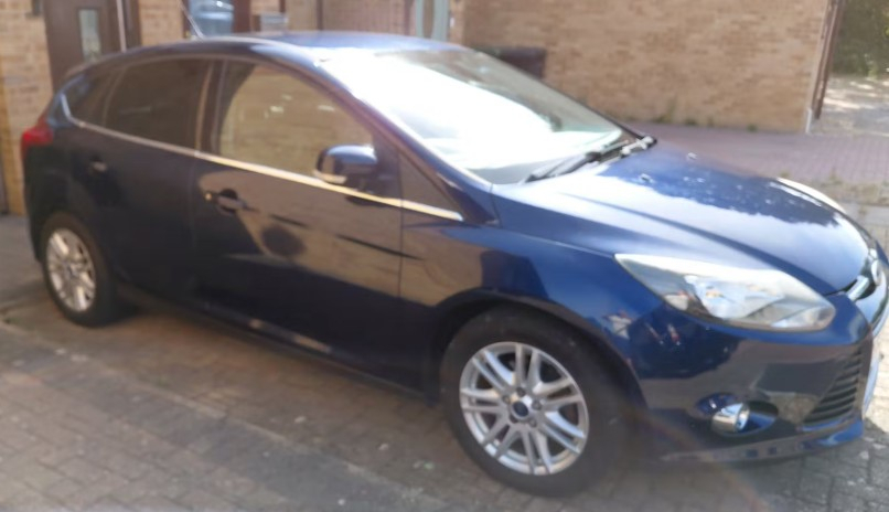 Ford Focus 1.6 Titanium Hatchback Powershift Euro  #2