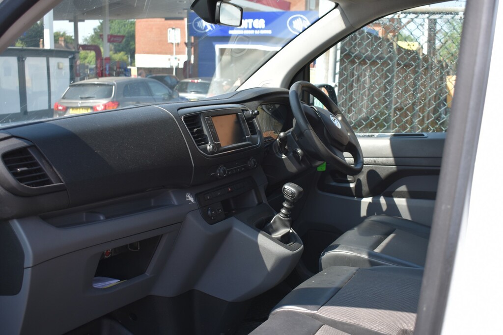 Vauxhall Vivaro 1.5 L2h1 2900 Sportive Euro 6 50893 Miles Shist Blue #10