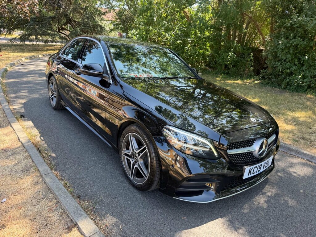 Mercedes-Benz C Class 2.0 C300 Amg Line G-tronic Euro 6 Ss Black